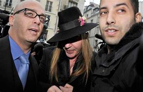 Police grill Dior's Galliano on racism charges 